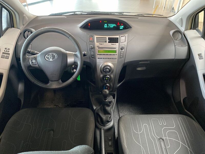 Toyota Yaris 1.33 VVT-i Start-Stop Cool, Klima, u.v. m.