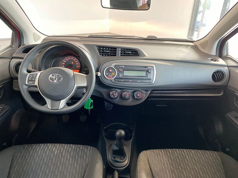 Toyota Yaris 1.0 VVT-i Cool