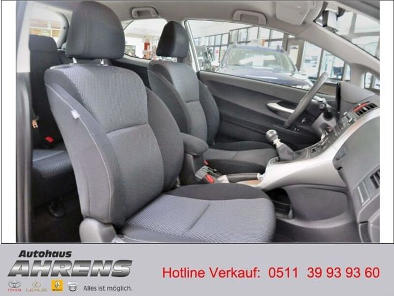 Toyota Auris 1.6 Life+ Klimaautomatik, Alu, Einparkhilf