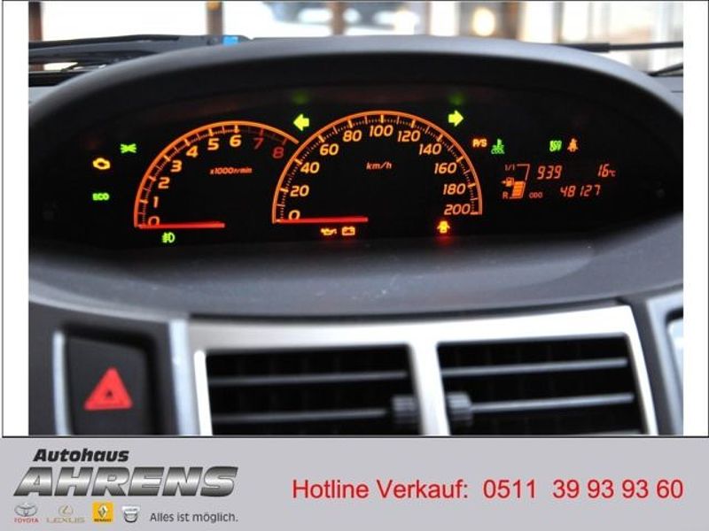 Toyota Yaris 1.33 Life, Klimaautomatik, Start-Stop Auto
