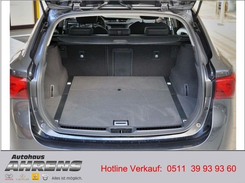 Toyota Avensis Kombi Kofferraumvolumen / Vergleichstest Vw