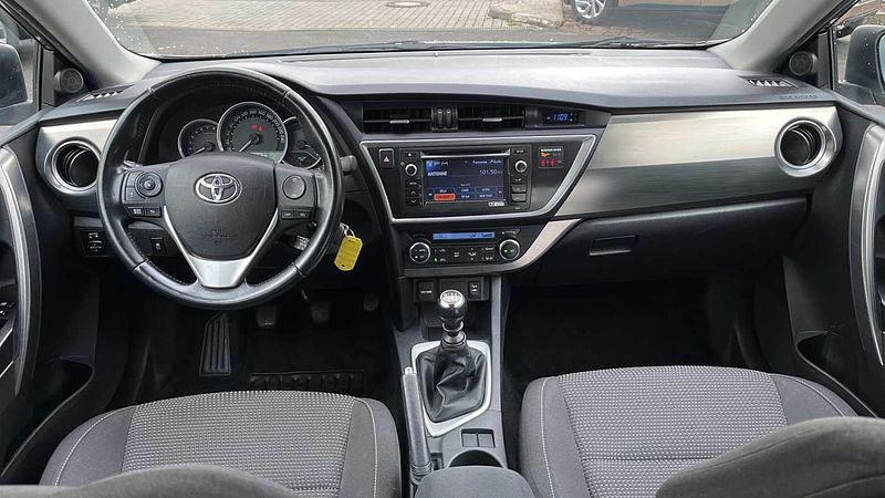 Toyota Auris Touring Sports 1.6 Comfort+KAMERA